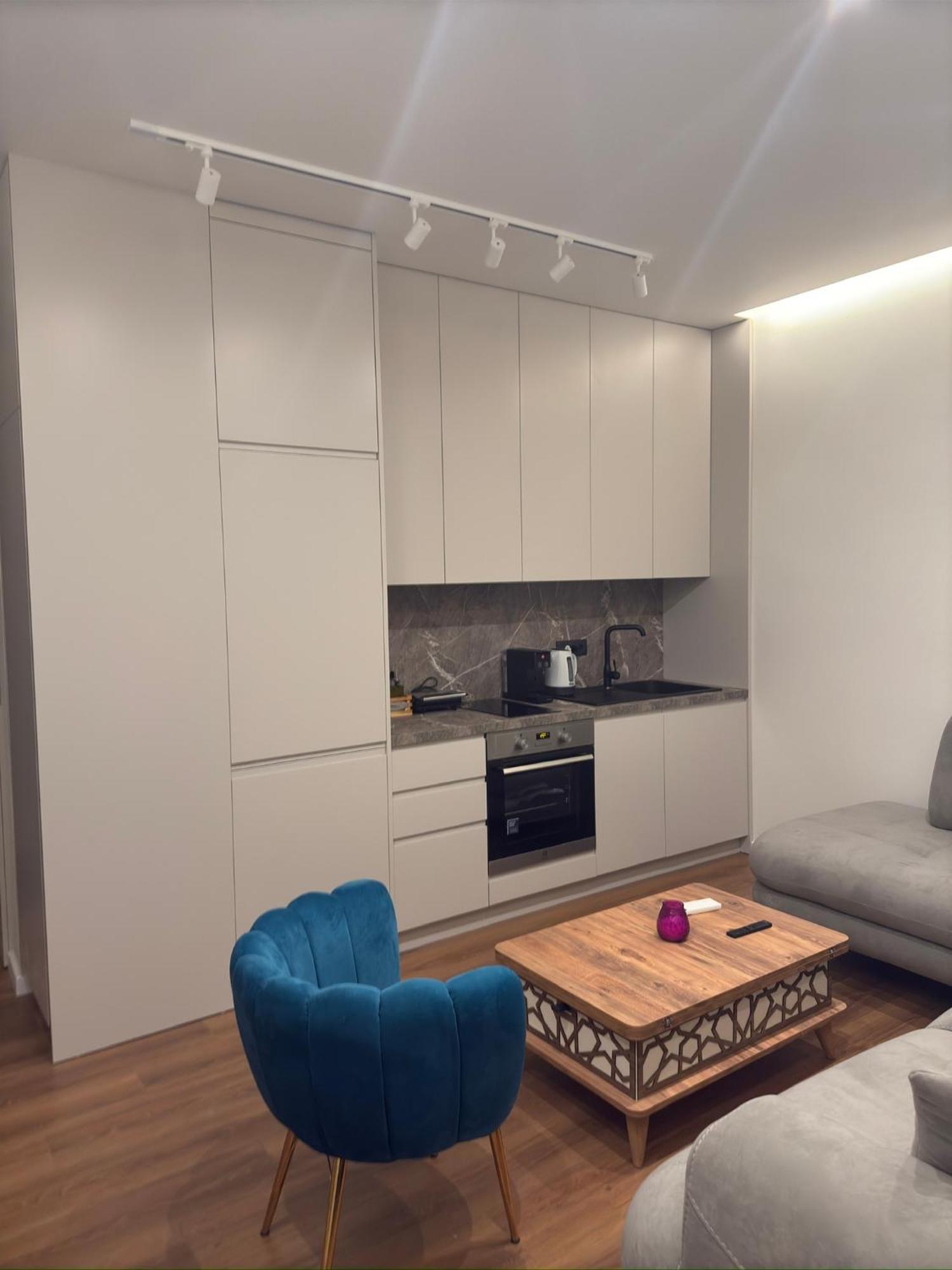 Newborn Apartment 4 Тирана Экстерьер фото